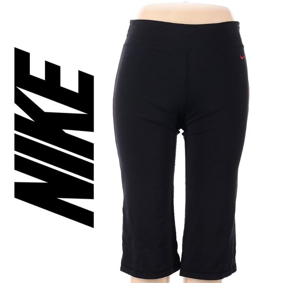 Nike Dri Fit Capri Yoga Pants
